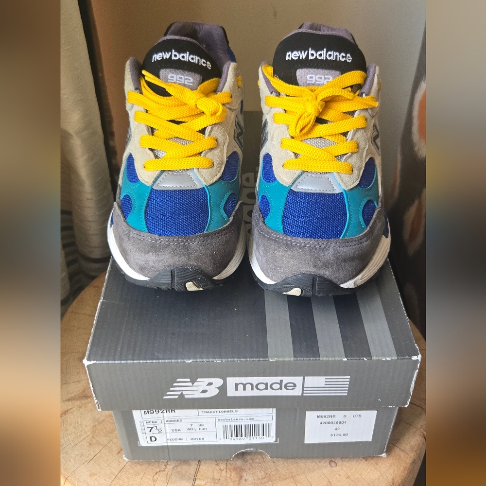 New Balance 992 Colorblock - Blue and Yellow